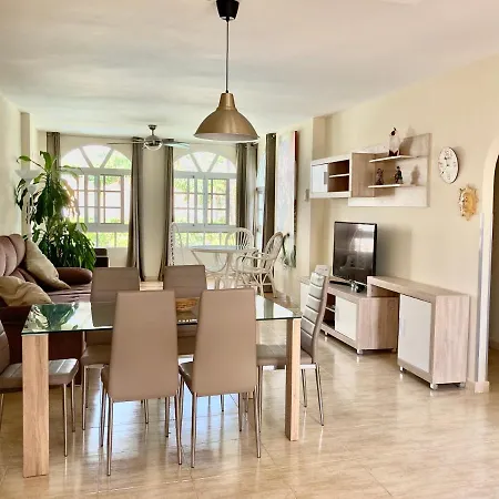 Apartment En Benalmadena